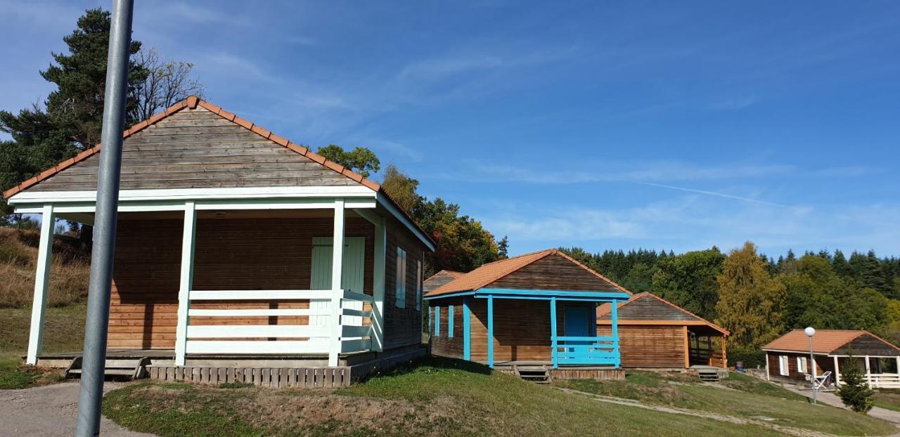 Les Chalets De La Margeride Blavignac 外观 照片